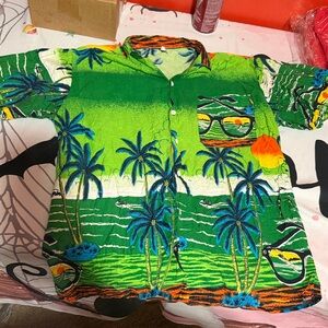 Mens Sz Lg tropical button down Shirt Resort Ready